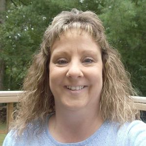 Meet your Posher, Debra